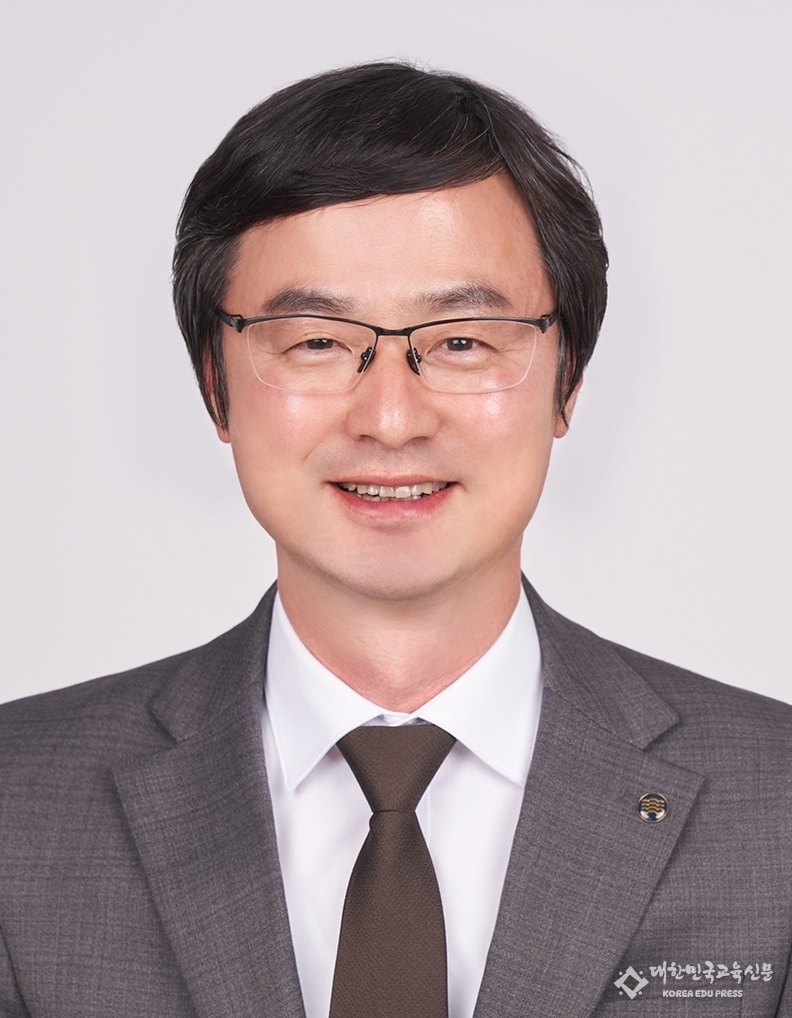 경남교총 김광섭 회장