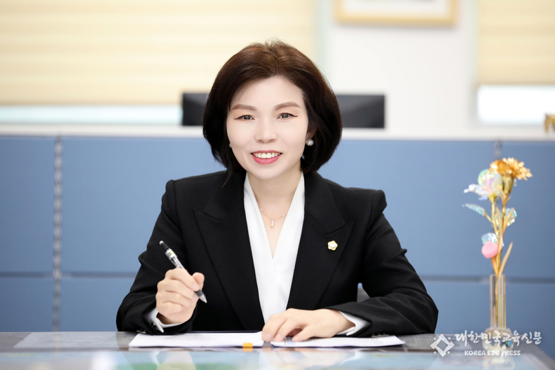 이금선의원 집무 모습