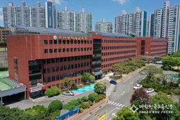 부산영어도서관, 이용자 수준 반영한 맞춤형 도서 검색 서비스 고도화