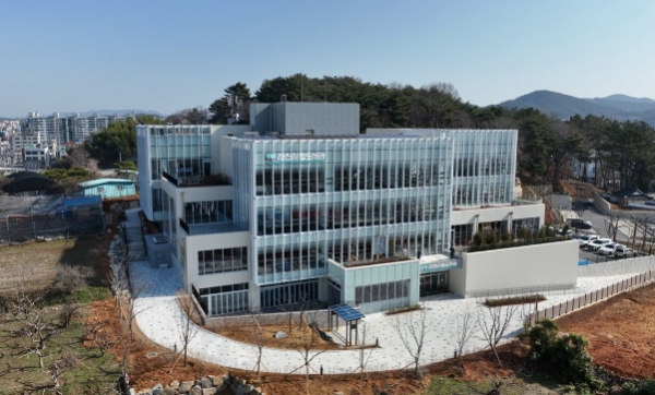 사천시립도서관
