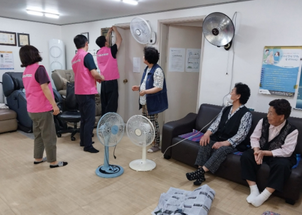 구리시 동구동 지역사회보장협의체, 경로당 환경 정비 자원봉사