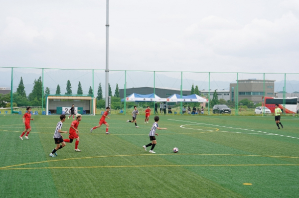13일부터 16일까지 열린 제76회 충청남도민체육대회에서 15개 시군 선수단이 열띤 각축전을 펼쳤다.