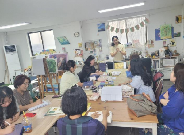 인천북부교육지원청, 마을 작가와 함께 만드는 인성 그림책 연수 실시