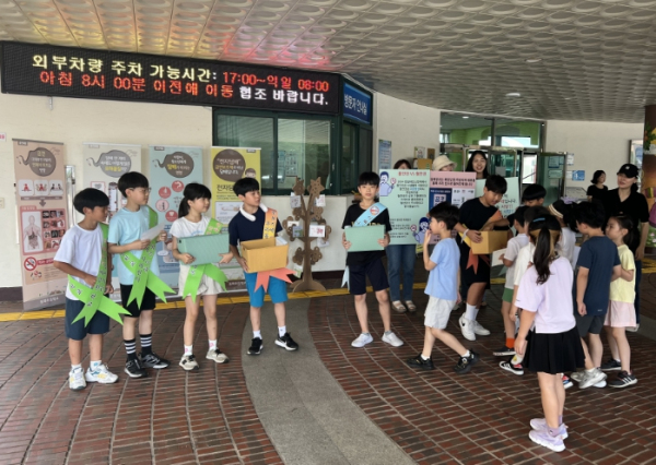 등굣길 금연 캠페인