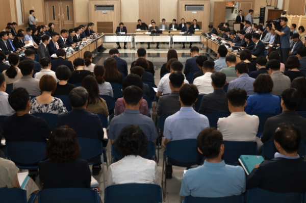 김영환 충북지사, “행정의 중심 팀장‧과장 의견 듣고 싶어”