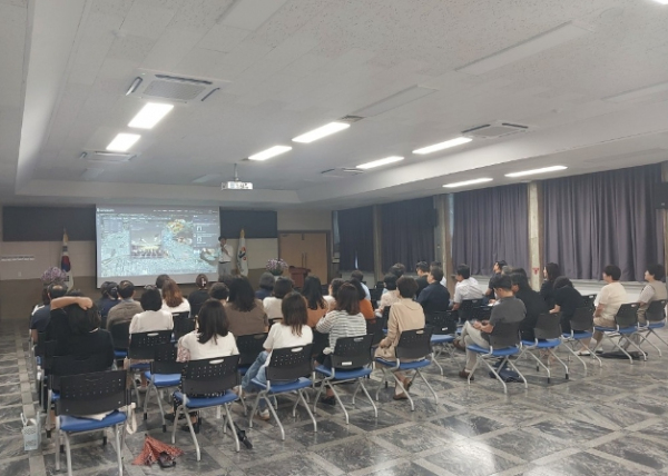 전 직원 대상 데이터 역량 강화 교육