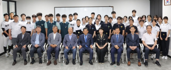 (재)유은학원총동문회장학재단, 광주광역시 동성고 재학생 장학금 지원