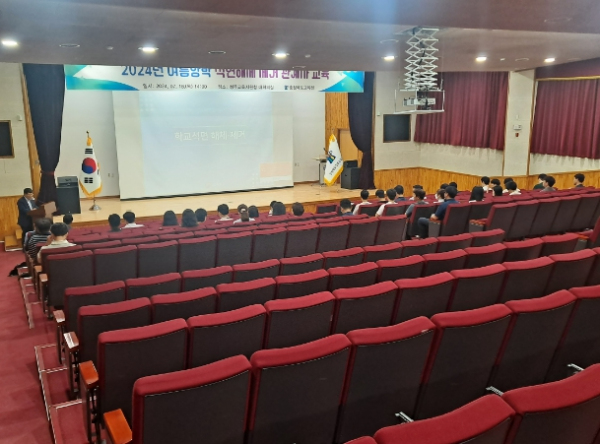 충북교육청, 여름방학 석면 해체·제거 관계자 교육