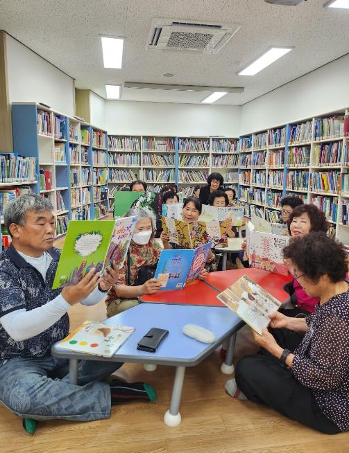 울주도서관, 글나래학교 학습자 대상 디지털 문해교육 운영