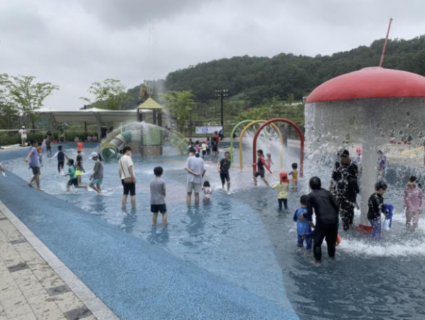 향동체육공원 물놀이장