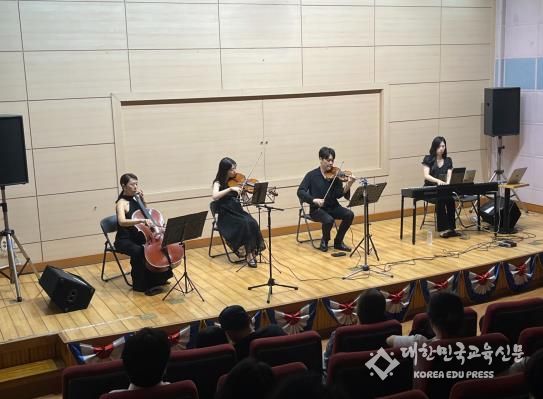 책마루도서관 ‘치유의 숲’ 힐링 클래식 콘서트 사진